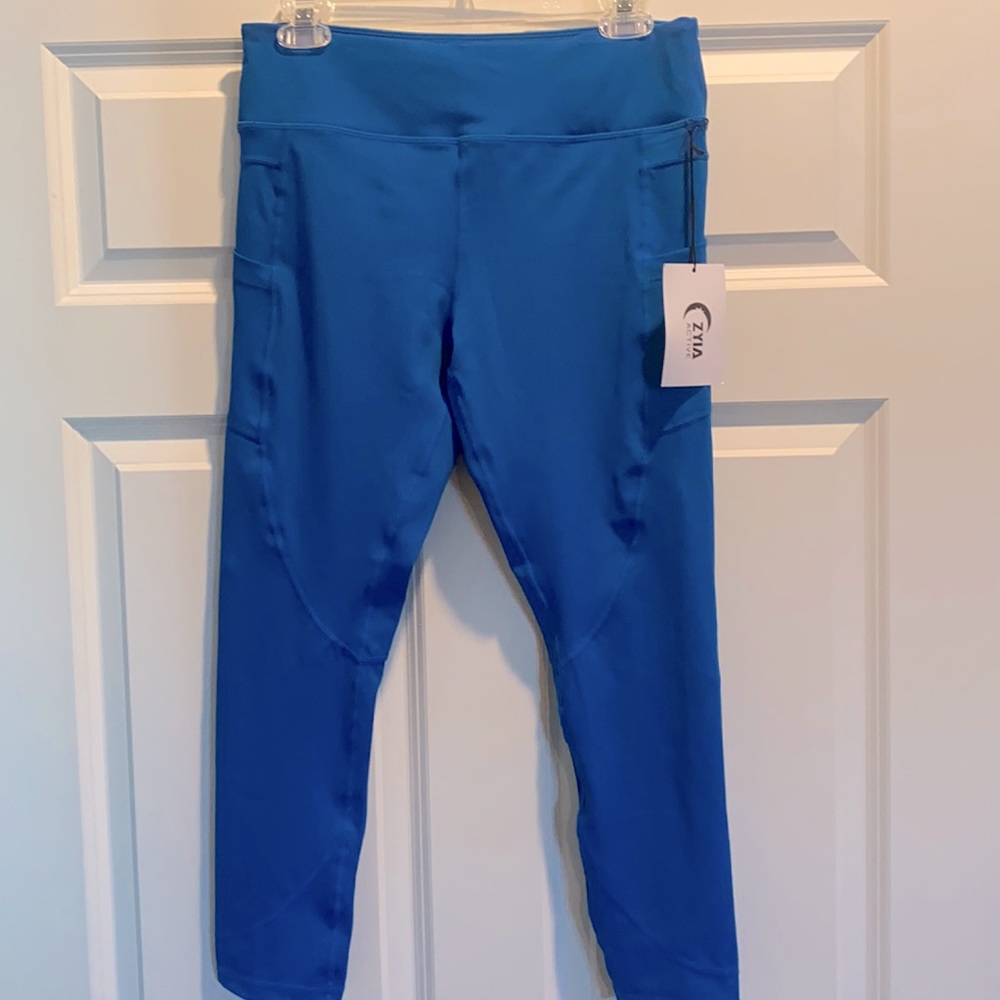 NWT zyia mid rise 7/8 leggings